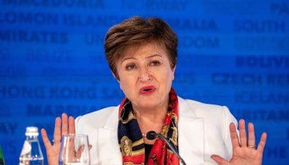 FMI: Inflação controlada, mas desafios persistem