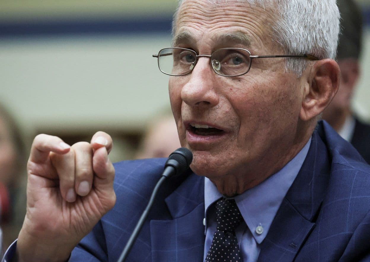 Trump Revoca Segurança de Fauci: Decisão Polêmica Abale os EUA