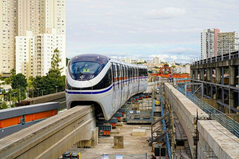 Monotrilho da Linha 17-Ouro percorre pela primeira vez trecho entre as estações Washington Luís e Brooklin Paulista
