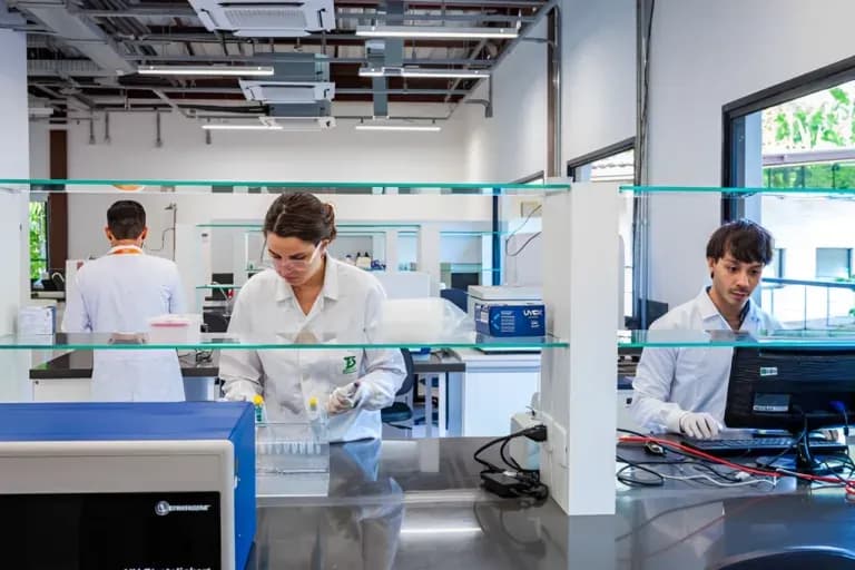 Instituto Butantan firma parceria com Universidade do Texas para pesquisas sobre vacinas e doenças infecciosas