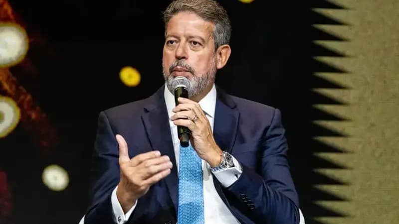 Arthur Lira: Quem é o líder do “centrão” que se tornou um dos mais poderosos presidentes que a Câmara já teve?
