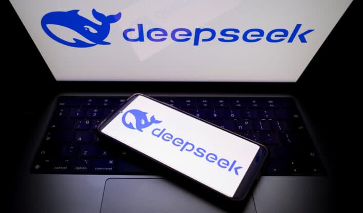 O que O que é a DeepSeek e por que ela vem causando um terremoto no mercadoé a DeepSeek e por que ela vem causando um terremoto no mercado