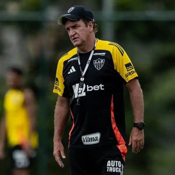 Cuca de volta: Justiça suíça anula condenação por estupro de 35 anos atrás