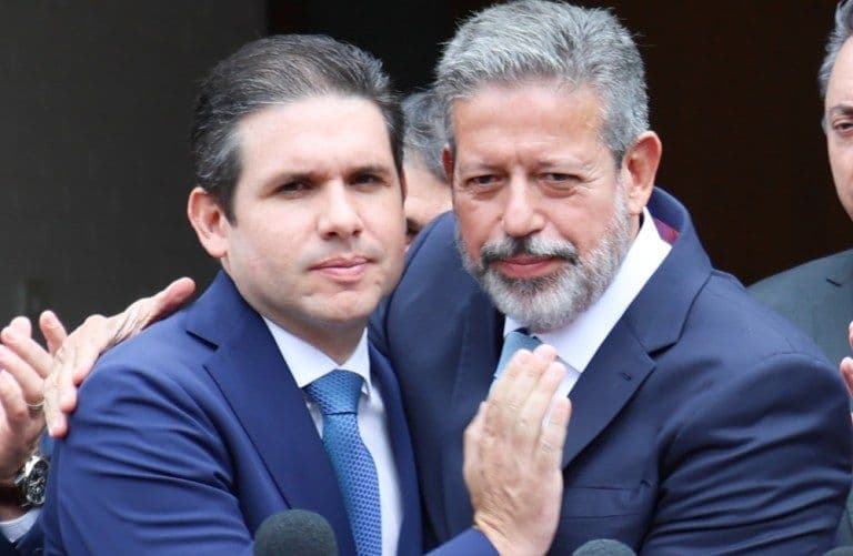Disputa pela presidência da Câmara: Hugo Motta favorito, mas desafios à vista