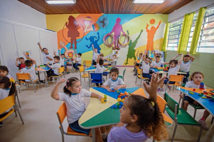 Volta às aulas mobiliza 115 mil estudantes das escolas municipais na próxima semana