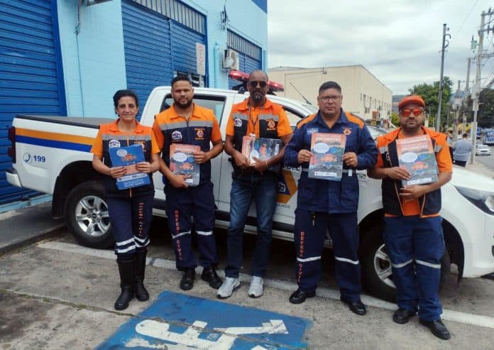 Defesa Civil faz campanha educativa contra enchentes na região do Cocaia