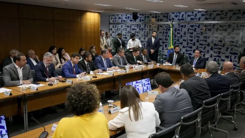 Em reunião com líderes partidários, Motta defende mais previsibilidade nas votações no Plenário