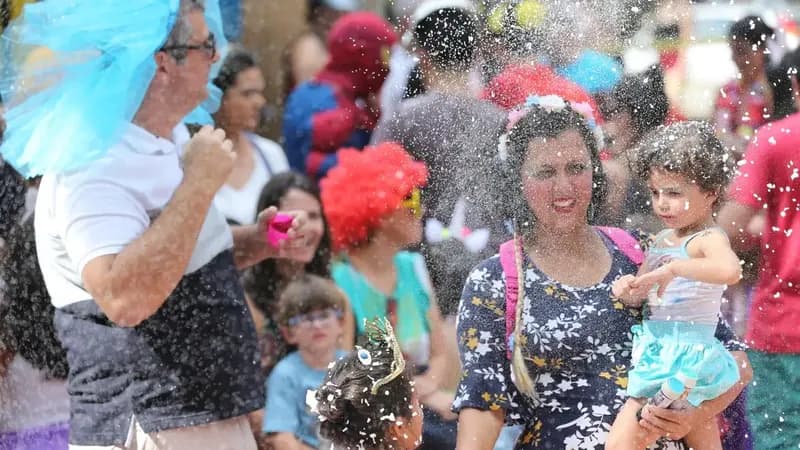 Carnaval de rua do Rio terá 15 blocos neste fim de semana