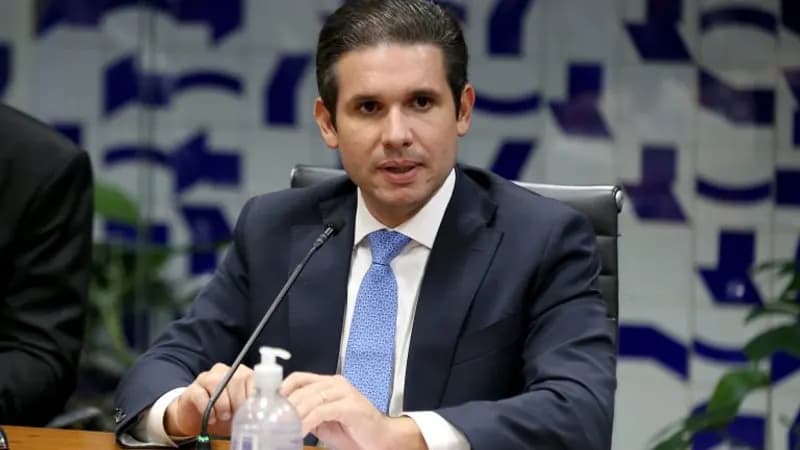 Hugo Motta: é preciso agir com responsabilidade fiscal para baixar os preços dos alimentos
