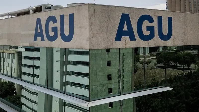 AGU pede celeridade no julgamento sobre responsabilização das redes